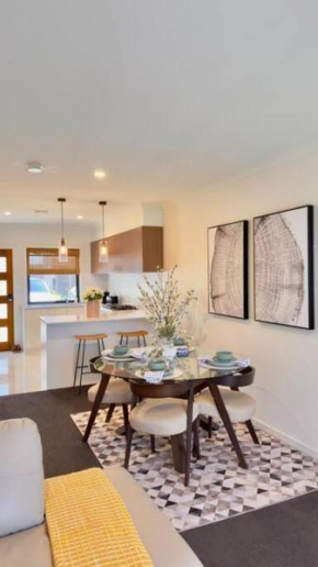 Stylish modern 2 BR in Lawson, Belconnen